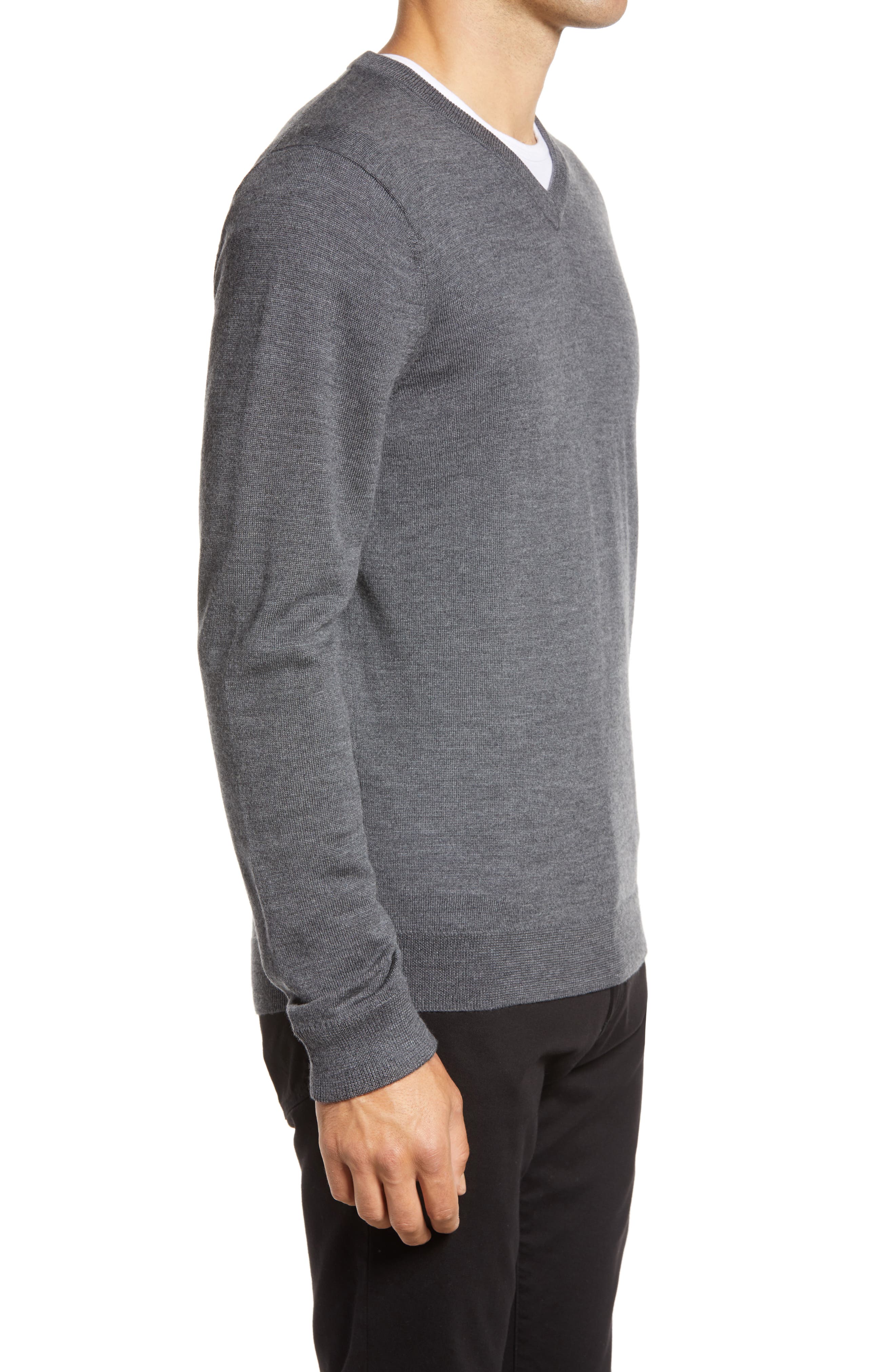 V/SUAL Men's Crew Sweaters Against The Wall in Heather Grey